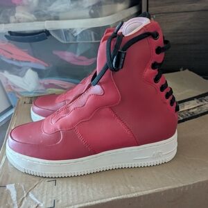 New Nike Rebel Xx Perfect Condition Woman Size 8